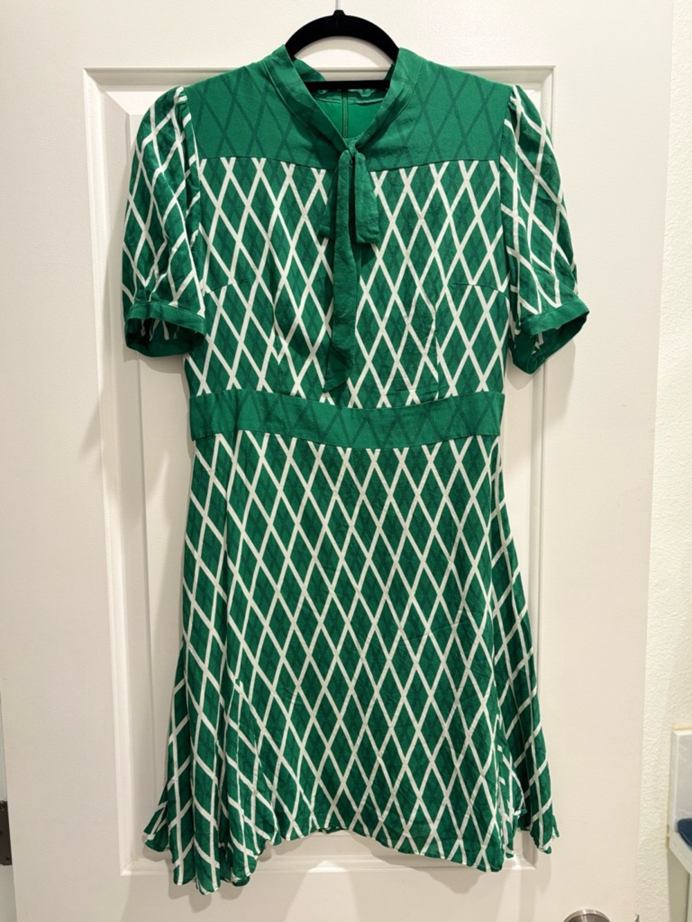 Silk Green Diamond Pattern Swing Dress